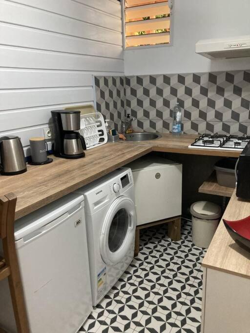 Agreable Logement, Bien Situe Schoelcher Kültér fotó
