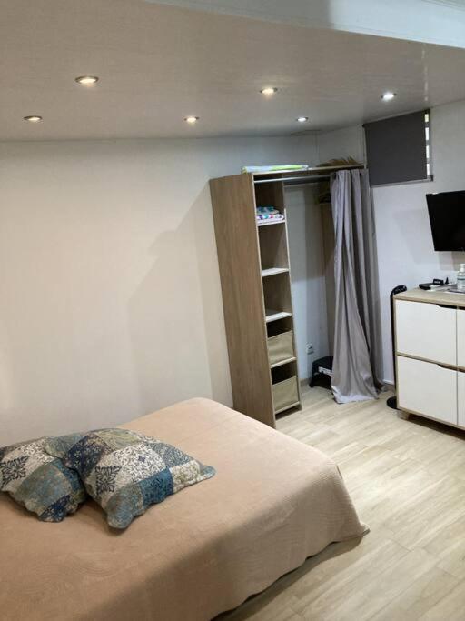 Agreable Logement, Bien Situe Schoelcher Kültér fotó