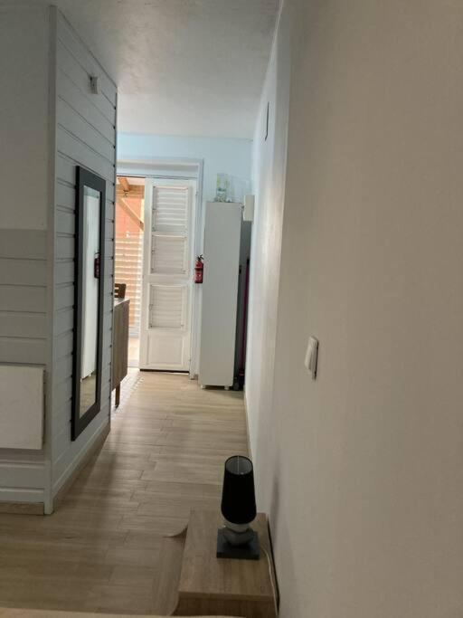 Agreable Logement, Bien Situe Schoelcher Kültér fotó